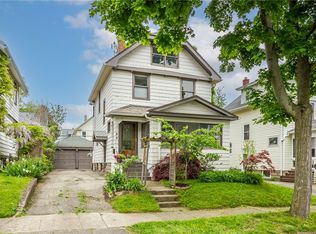88 McKinley St, Rochester, NY 14609
