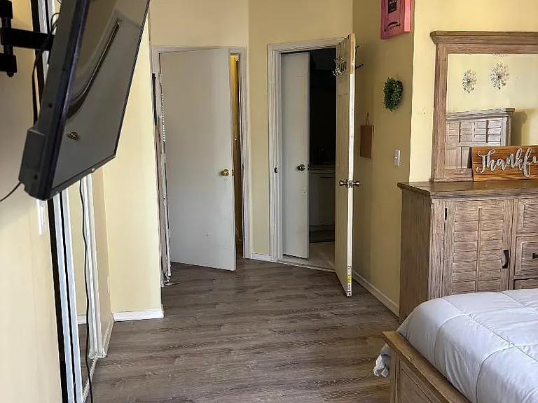 11050 Conch Ct — Photo 22