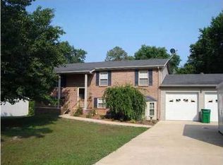 13406 Cindy Dr, Soddy Daisy, TN 37379