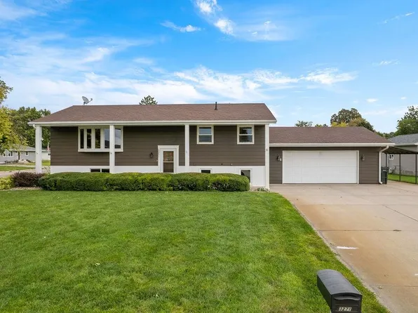 3271 50th Ave, Columbus, NE 68601