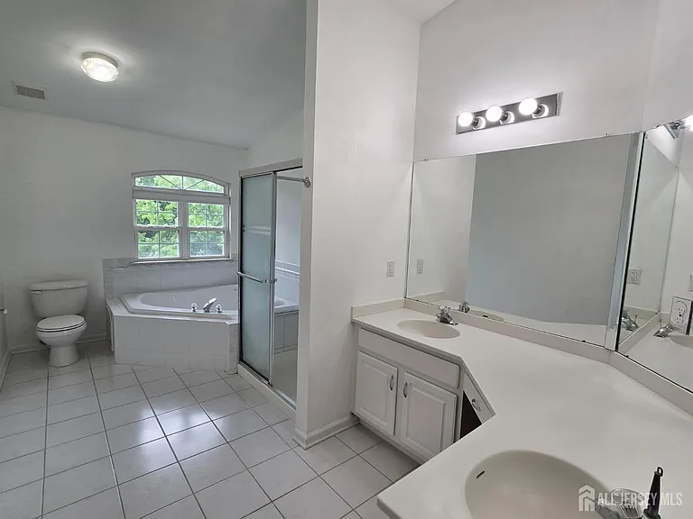 6 Chimney Ct — Photo 31