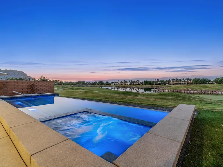 Private Pool
