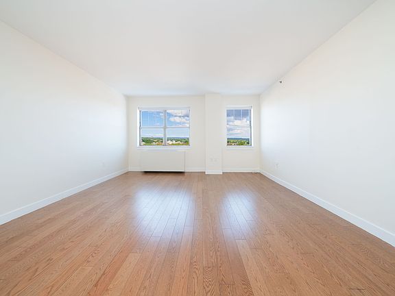 2nd image of 75-25 153rd St #646