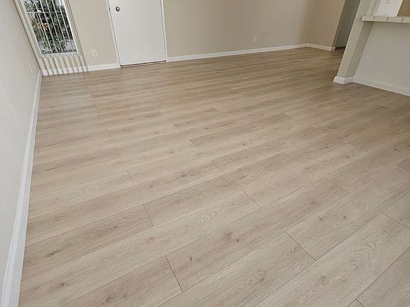 4th image of 11018 Aqua Vista St APT 9