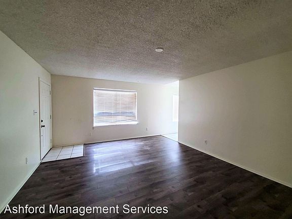 4th image of 1422 E El Parque Dr