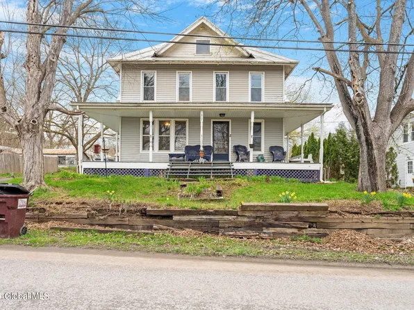 617 Enders Avenue, Howes Cave, NY 12092