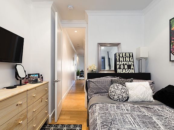 5th image of 228 E 27th St APT 2A