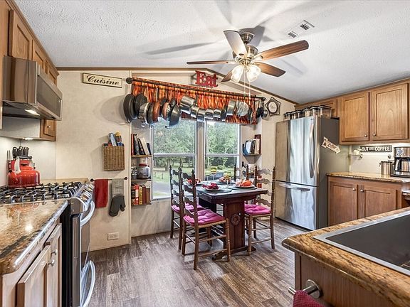 5th image of 505 County Road 3420