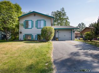 670 W Daron Dr, Palmer, AK 99645