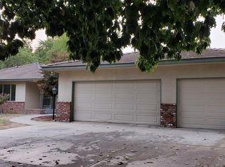 1532 W Tenaya Way, Fresno, CA