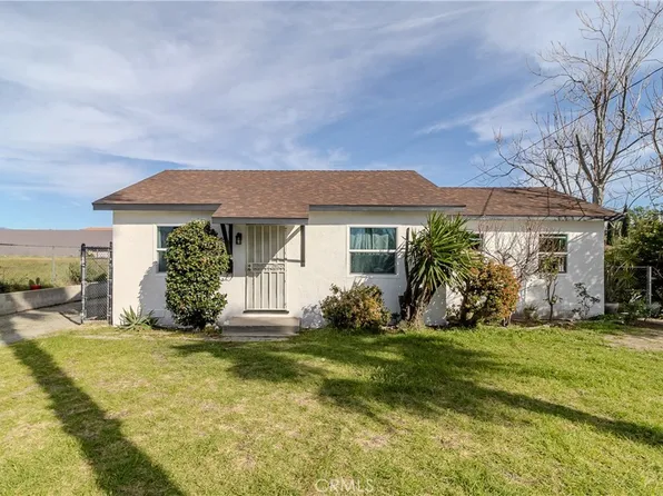 9023 Olive St, Fontana, CA 92335