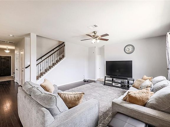 5th image of 20001 Ploughshores Ln
