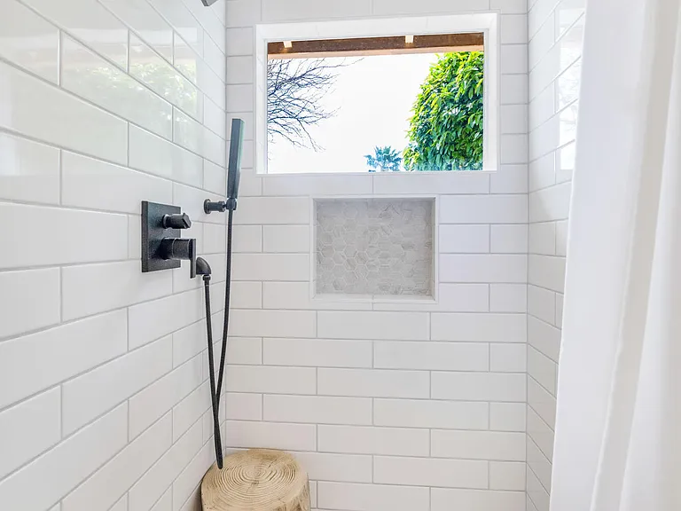9013 W Kerry Ln — Photo 16