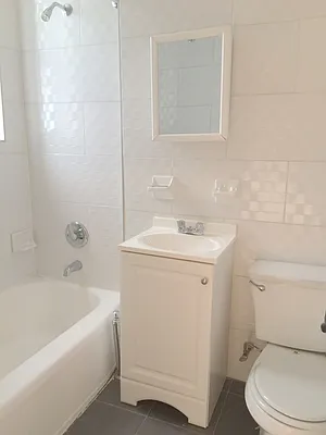 Rented by Uptown Flats LLC | media 13