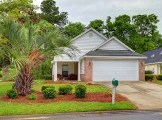 15 Oak Ridge Cir, Richmond Hill, GA 31324