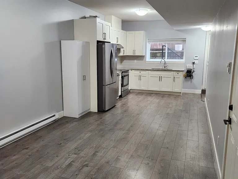 3417 Devonshire Ave — Photo 4