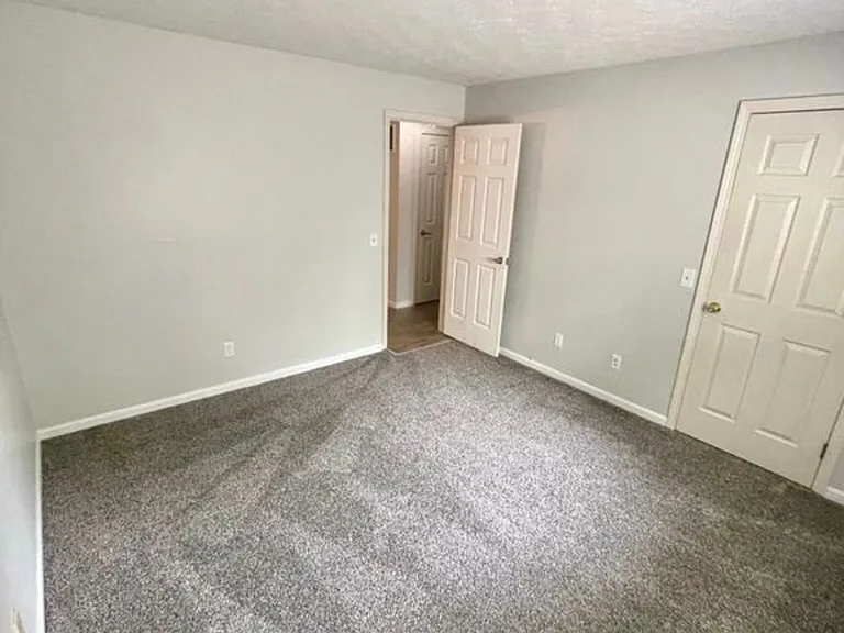 2313 Centennial Ct E — Photo 14