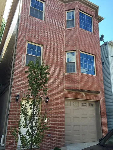 127 New York Ave #2 Photo 1