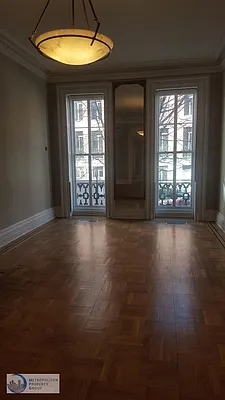 Rented by Metropolitan Property Group | media 34