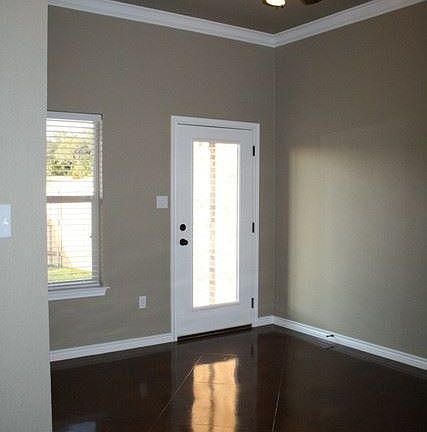 3rd image of 515 Fieldstone Dr
