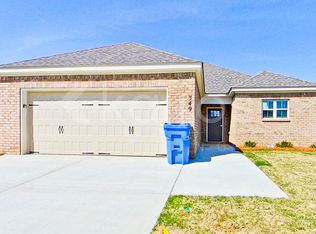 349 Angela St, Prattville, AL 36066