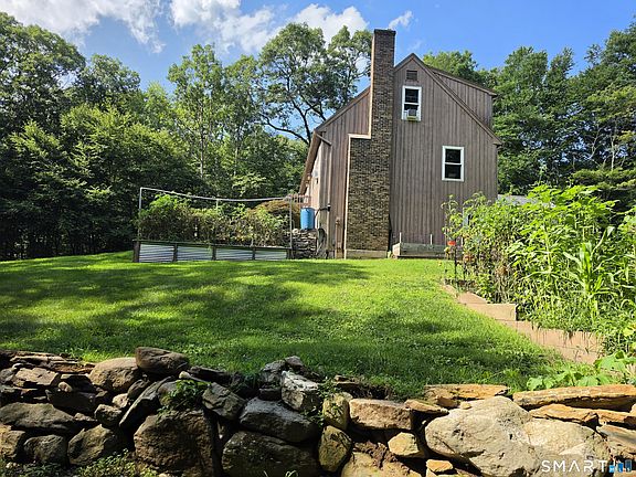 5th image of 82 Depot Hill Road