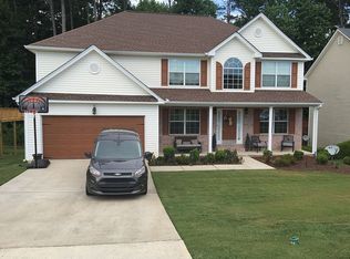 6083 Autumn Greene Dr, Fairburn, GA 30213