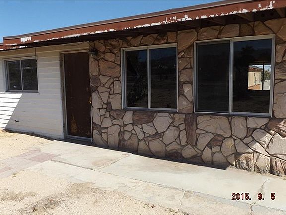 3rd image of 72066 Manana Dr