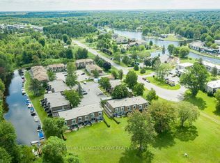 4 Paradise Blvd #5, Ramara, ON L0K1B0