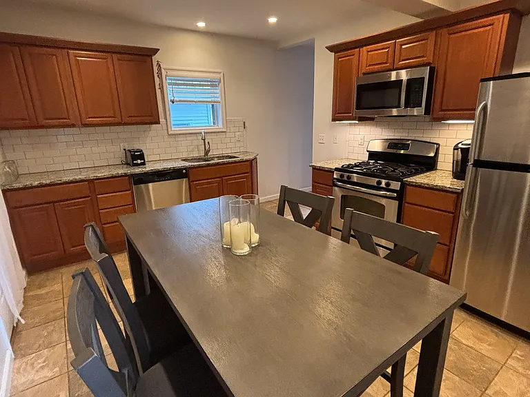 165 Lake Ave #2 — Photo 14