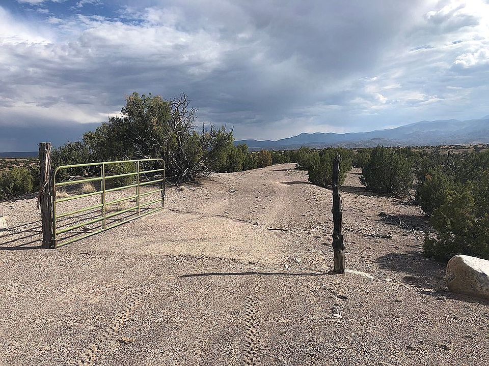 1st image of 18 Yermo Dr #15