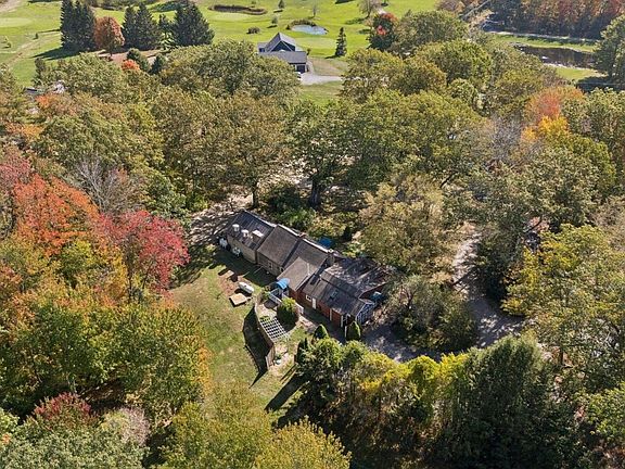 5th image of 557 Coles Hill Road