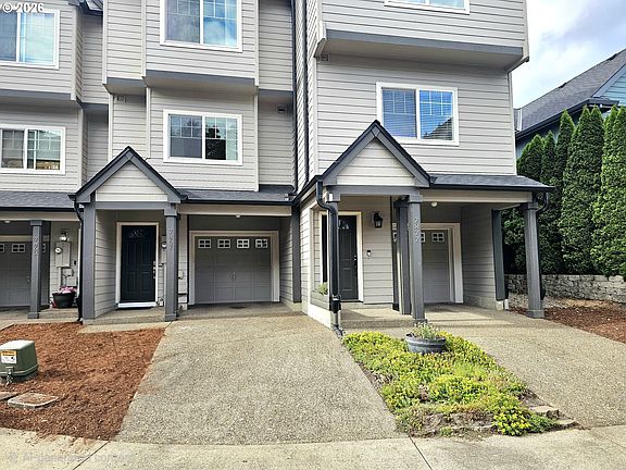 3rd image of 7867 NE Kian Ln