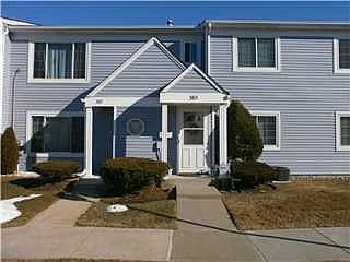 1st image of 565 Correll Ave #2