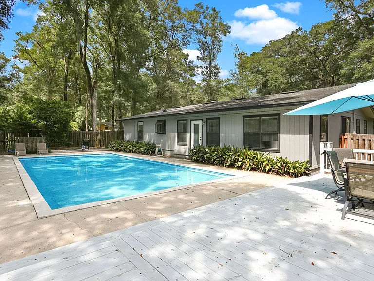 1826 SW 80th Dr — Photo 18