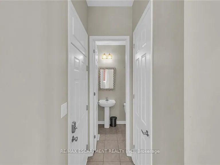 75 Forest Ridge Ave — Photo 25