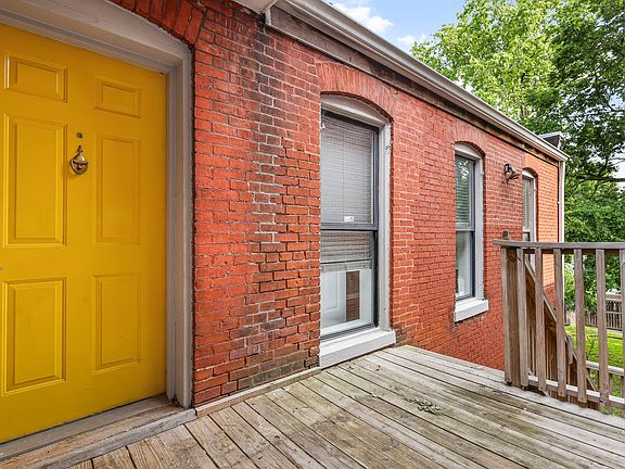 3rd image of 2135 Sidney St #2A