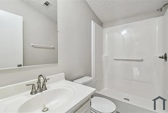 10607 Bay Hills Cir — Photo 22