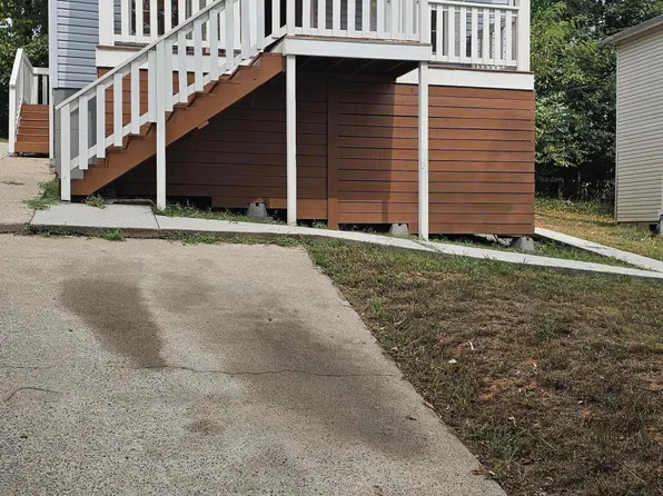 825 Sylvan Dr, Chattanooga, TN 37411