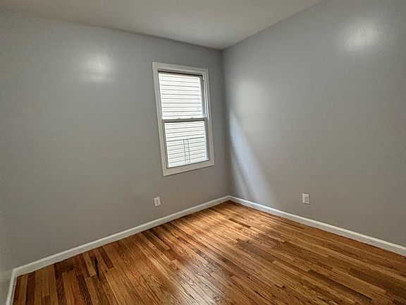 5th image of 736 S 12th St #3