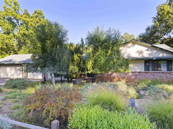 21775 Hyde St, Sonora, CA 95370