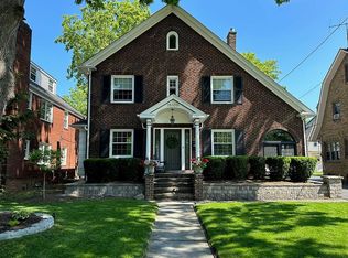 15100 Lake Ave, Lakewood, OH 44107