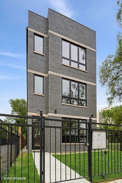 1st image of 3715 S Giles Ave #2