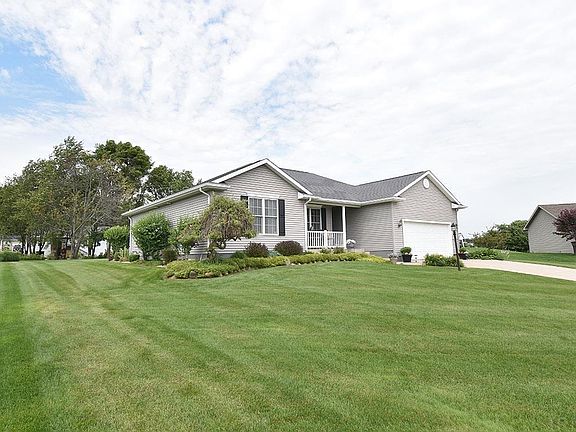 2nd image of 20015 Amethyst Dr
