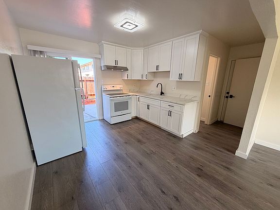 5th image of 22447-22453 S Garden Ave #3