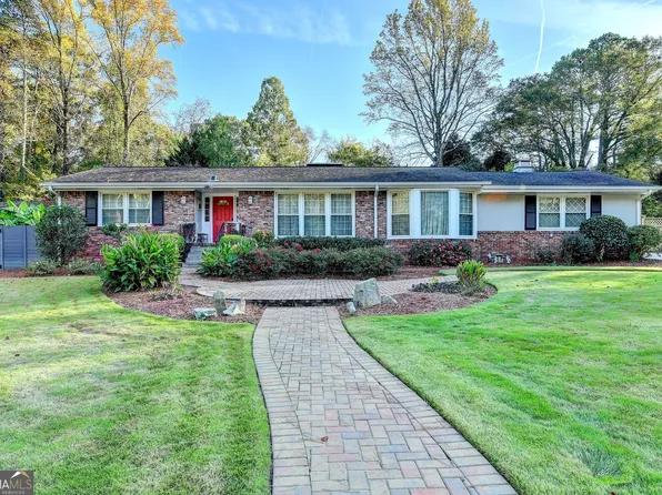 3255 Embry Hills Dr, Atlanta, GA 30341