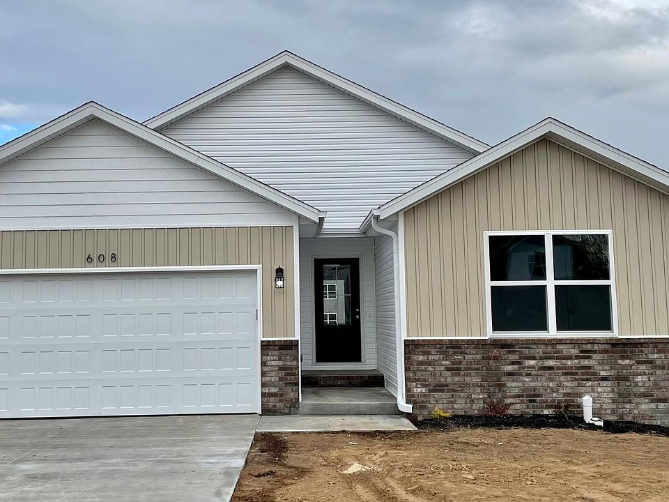Welcome to 608 Cheyenne Valley Rd!