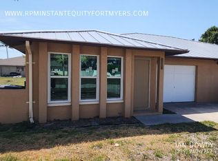 3612 SW 7th Pl, Cape Coral, FL 33914