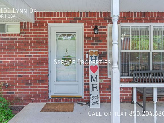 3rd image of 3101 Lynn Dr