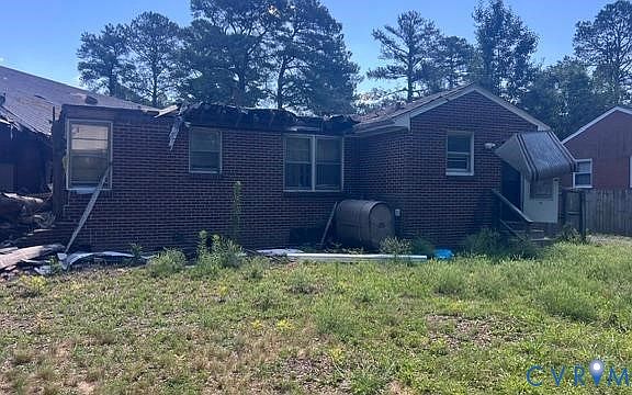 4th image of 2714 Oak Hill Rd
